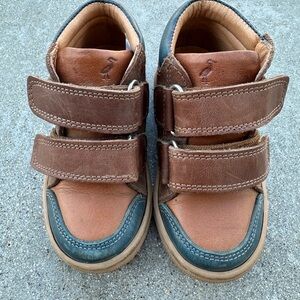 Petit Nord Kids Leather Sneakers with Velcro Straps
